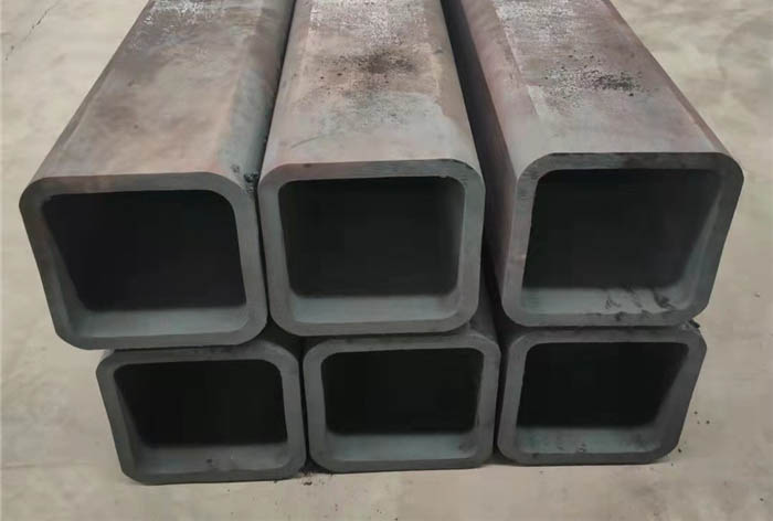临桂大口径无缝方管
